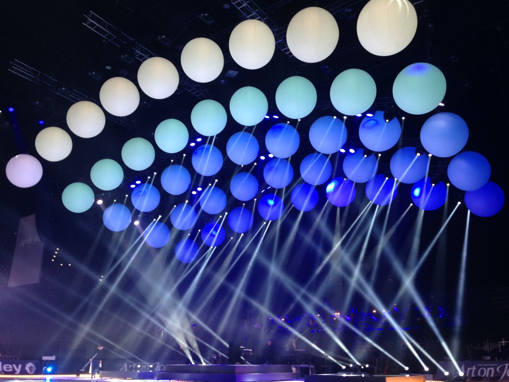 Lighting & Set design for the “Art on Ice” tour – project image 2