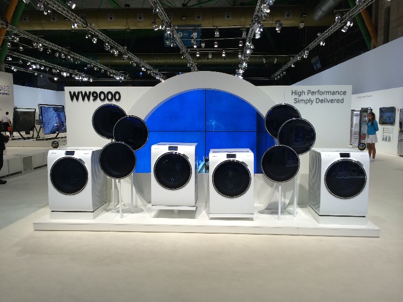 Lighting design for Samsung’s Forum Exhibition – project image 3