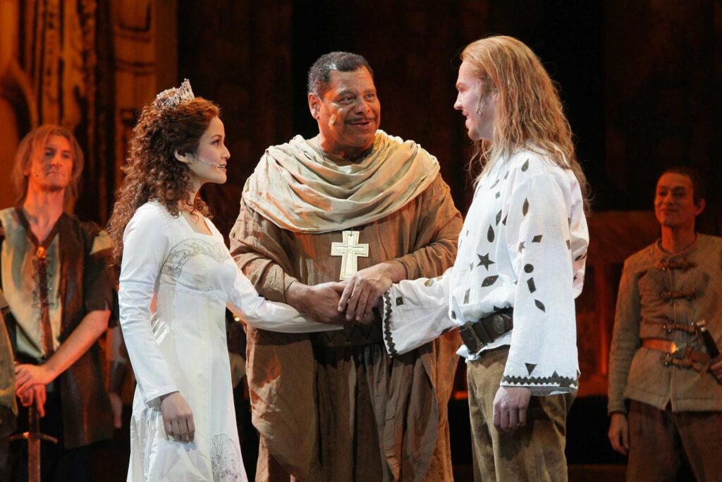 Lichtdesign zur „Robin Hood“ Musical Tour – Projektbild 29