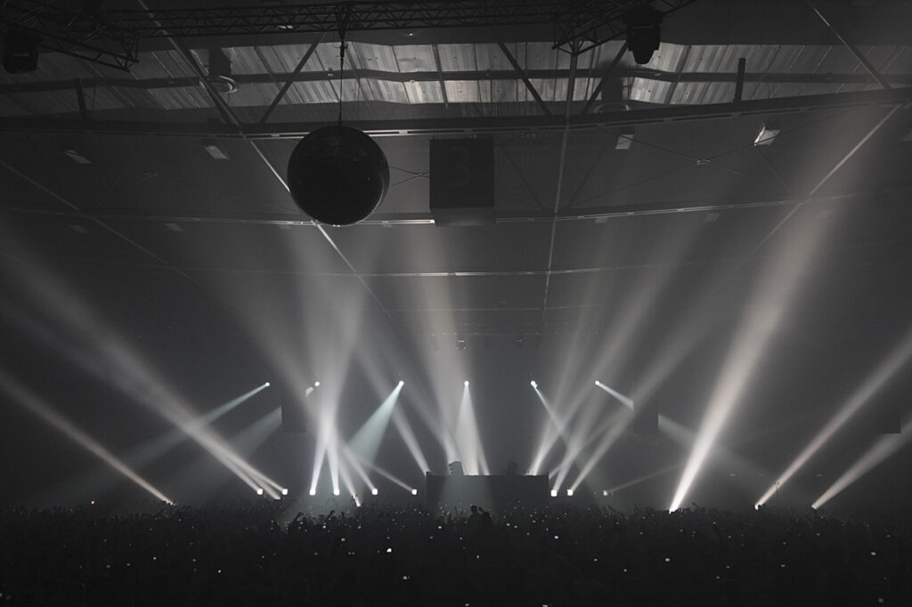 Lighting design for “United Respect II” – project image 14