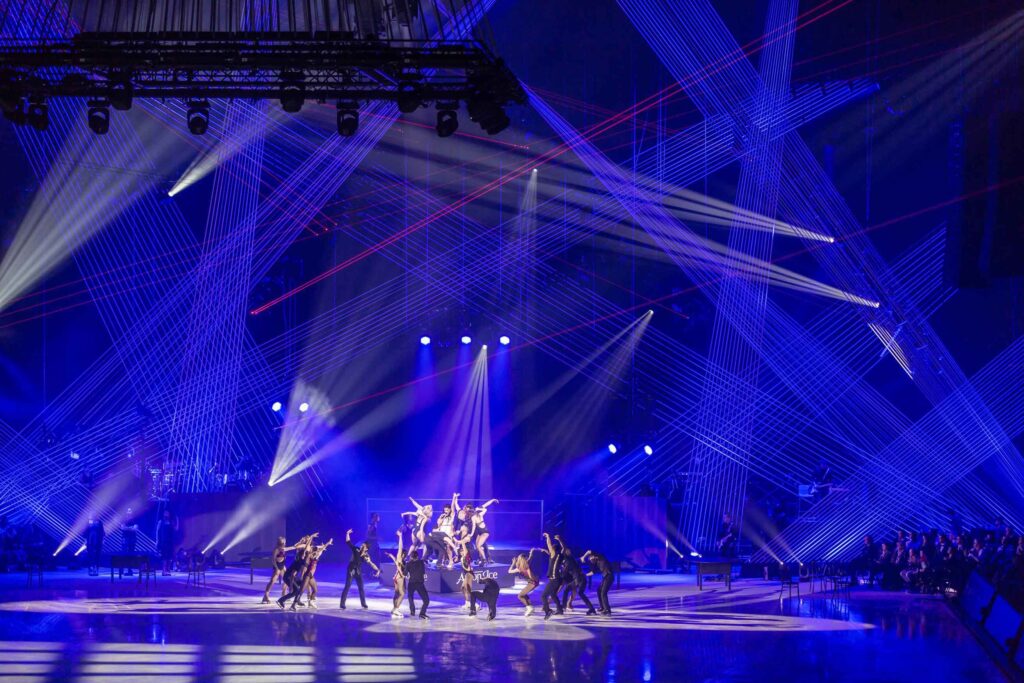 Lighting design for the “Art on Ice” tour – project image 12