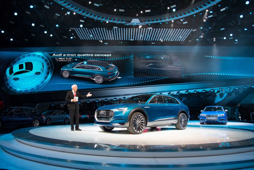 Associated lighting design for Audi’s IAA booth – project image 5