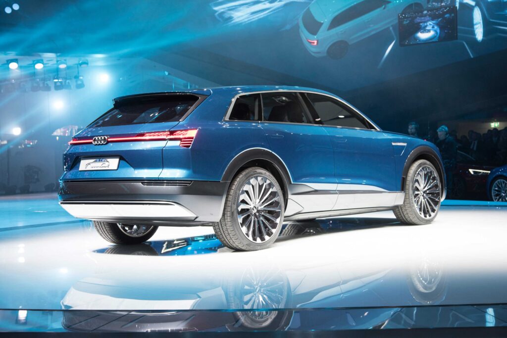 Associated lighting design for Audi’s IAA booth – project image 3