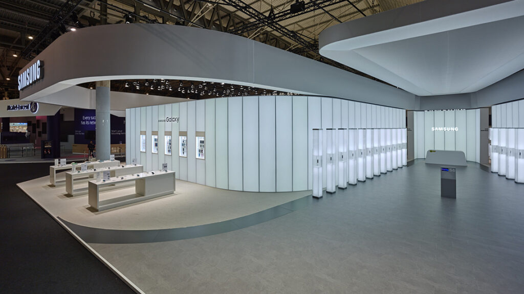 Lighting design for Samsungs MWC booth – project image 1