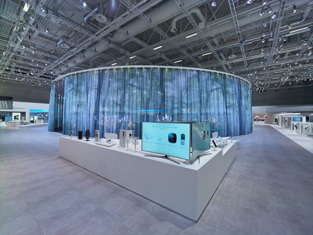 Lighting design for Samsungs IFA booth – project image 15