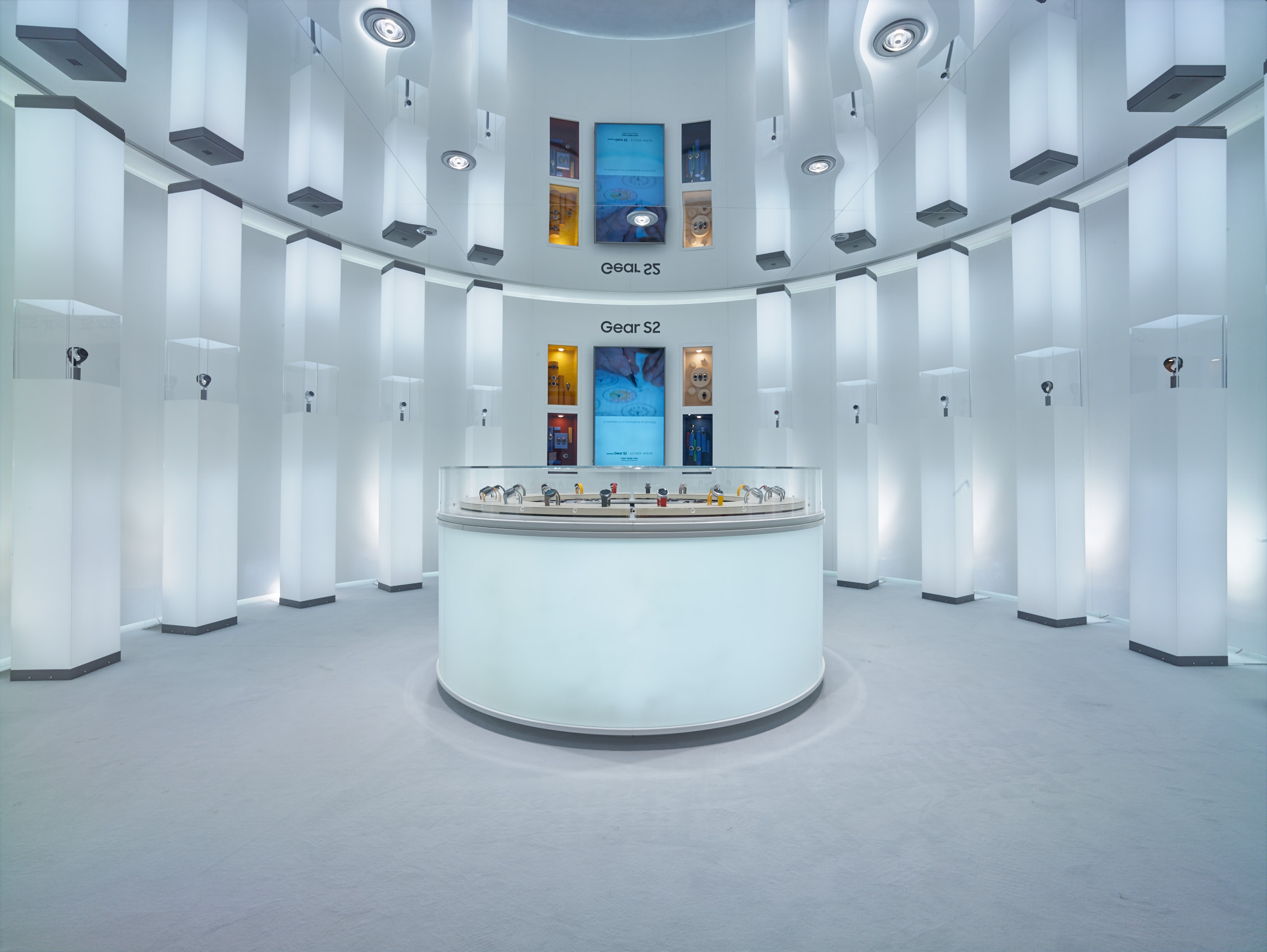 Lighting design for Samsungs IFA booth – project image 22