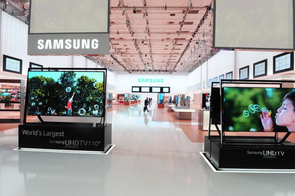 Lighting design for Samsung’s IFA booth – project image 1