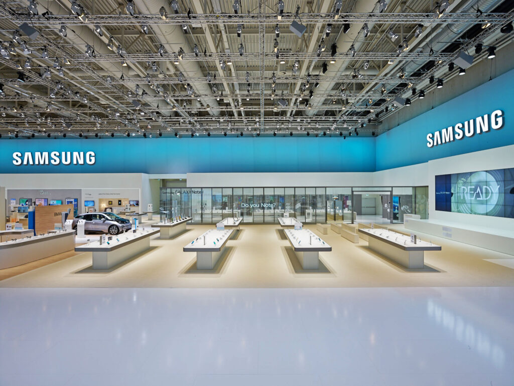 Lighting design for Samsungs IFA booth – project image 6