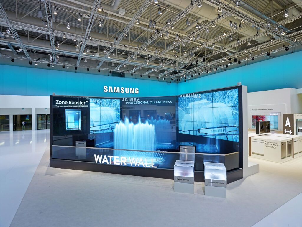 Lighting design for Samsungs IFA booth – project image 2