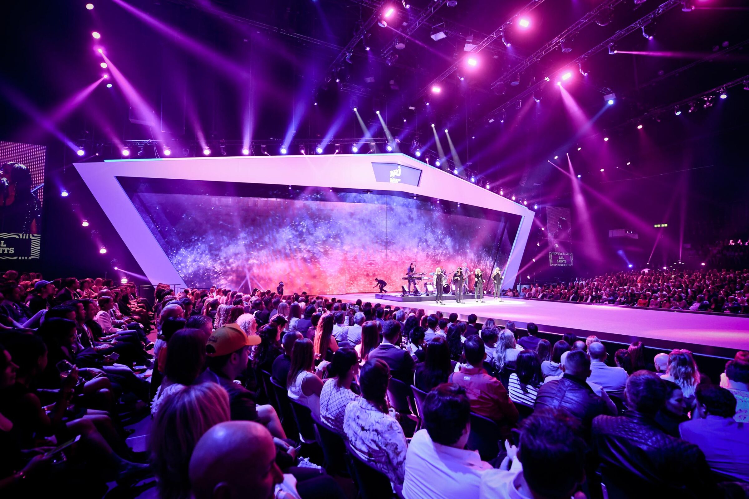 Lighting design for NRJ’s “Fashion Night” – project image 12
