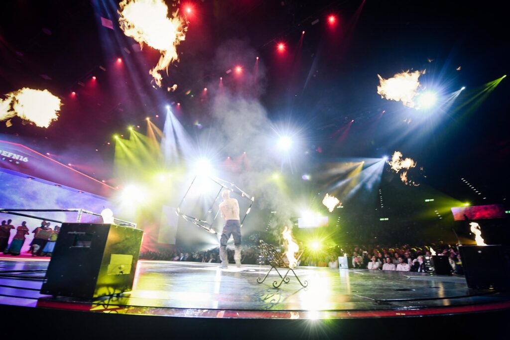 Lighting design for NRJ’s “Fashion Night” – project image 10