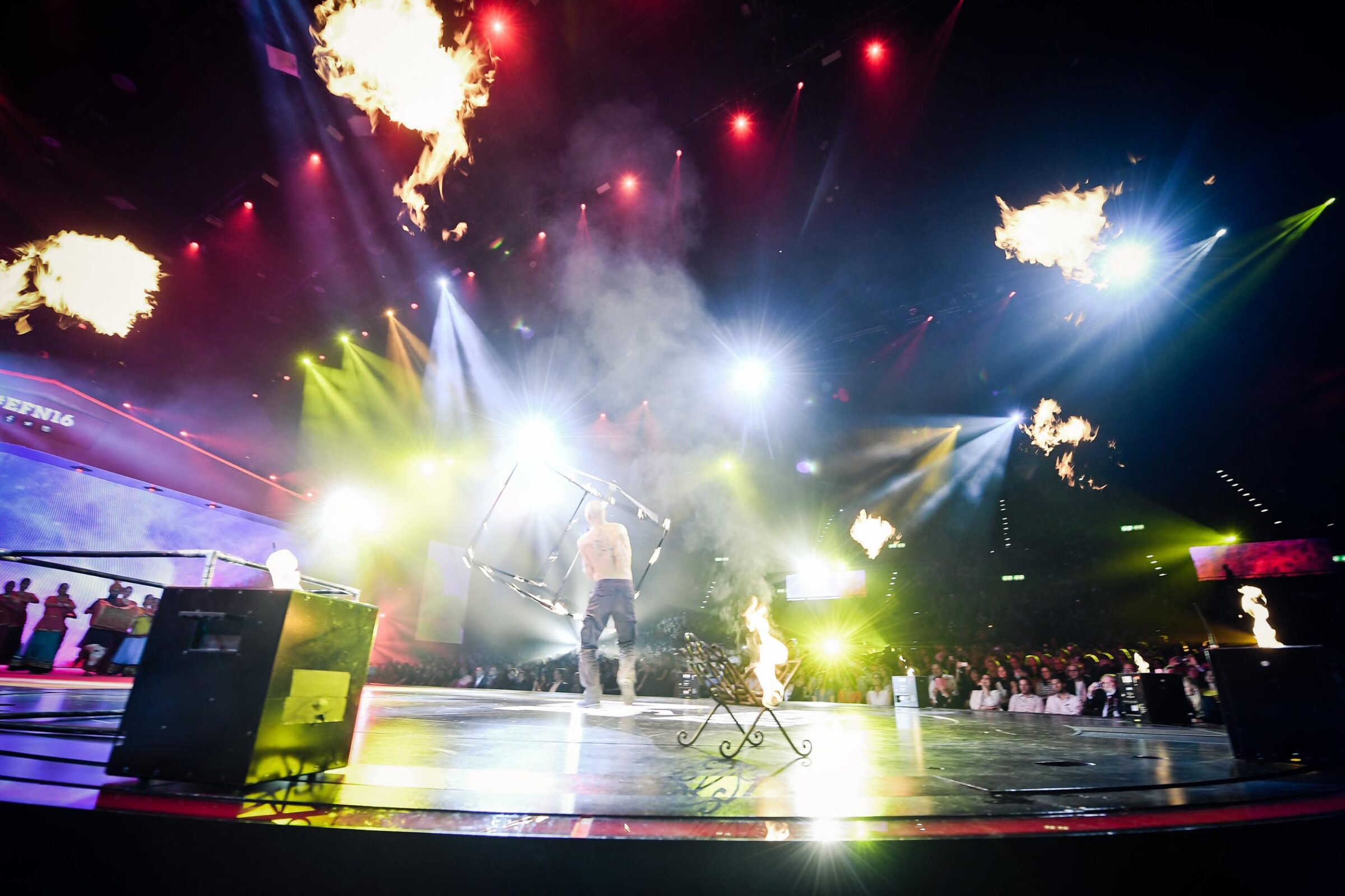 Lighting design for NRJ’s “Fashion Night” – project image 11