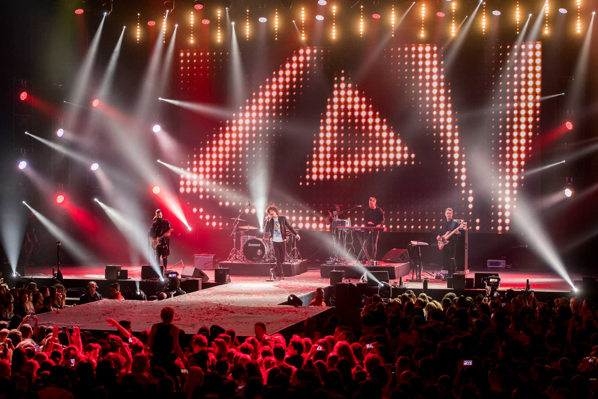 Lighting design for the One FM Star Night – project image 8