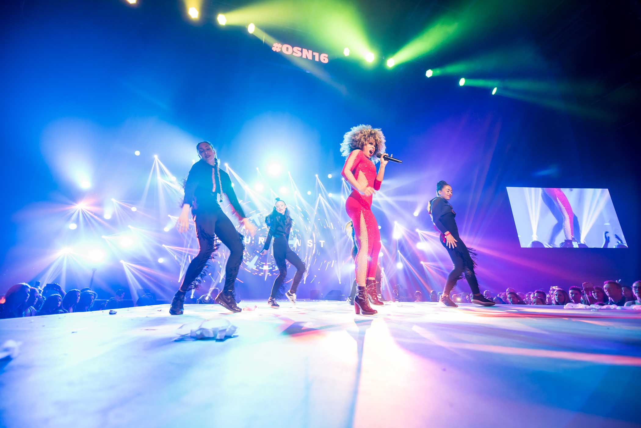 Lighting design for the One FM Star Night – project image 4