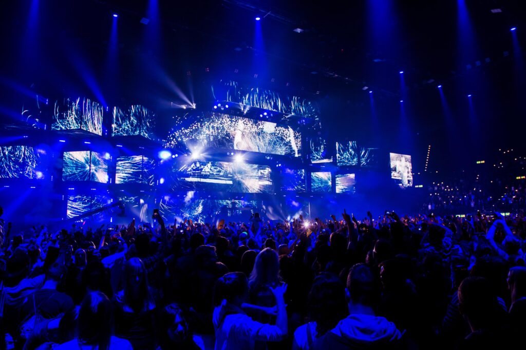 Lighting design for Radio NRJ’s “Star Night” – project image 11