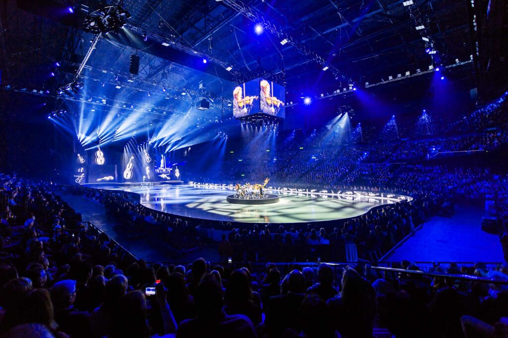 Lighting design for the “Art on Ice” tour – project image 21