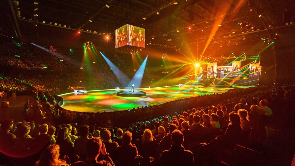 Lighting design for the “Art on Ice” tour – project image 11
