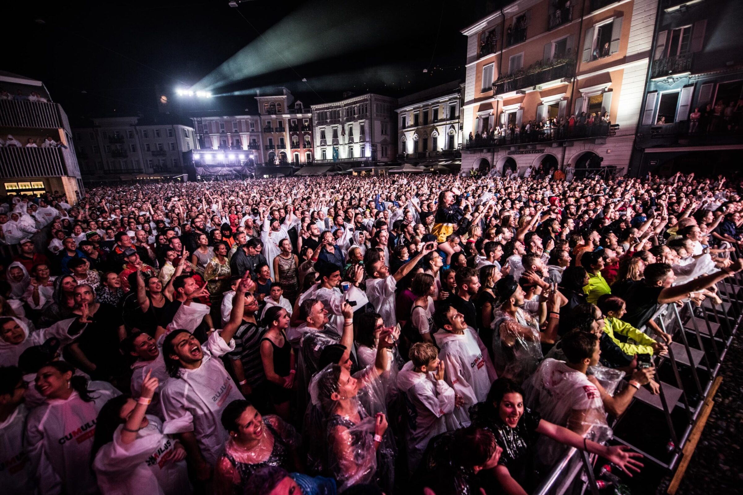 Lighting design for Moon & Stars Festival – project image 27