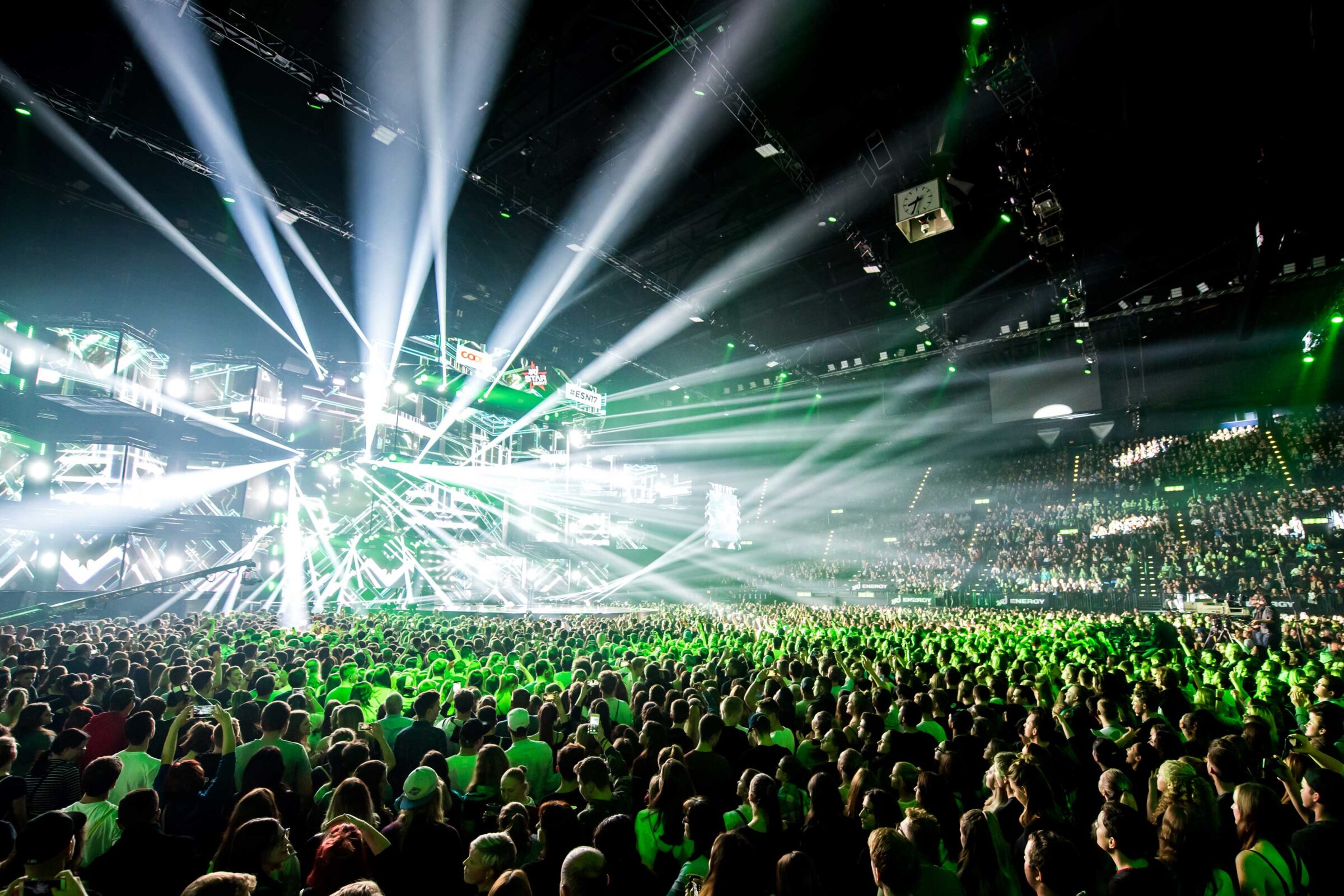 Lichtdesign zur „NRJ Star Night“ – Projektbild 3