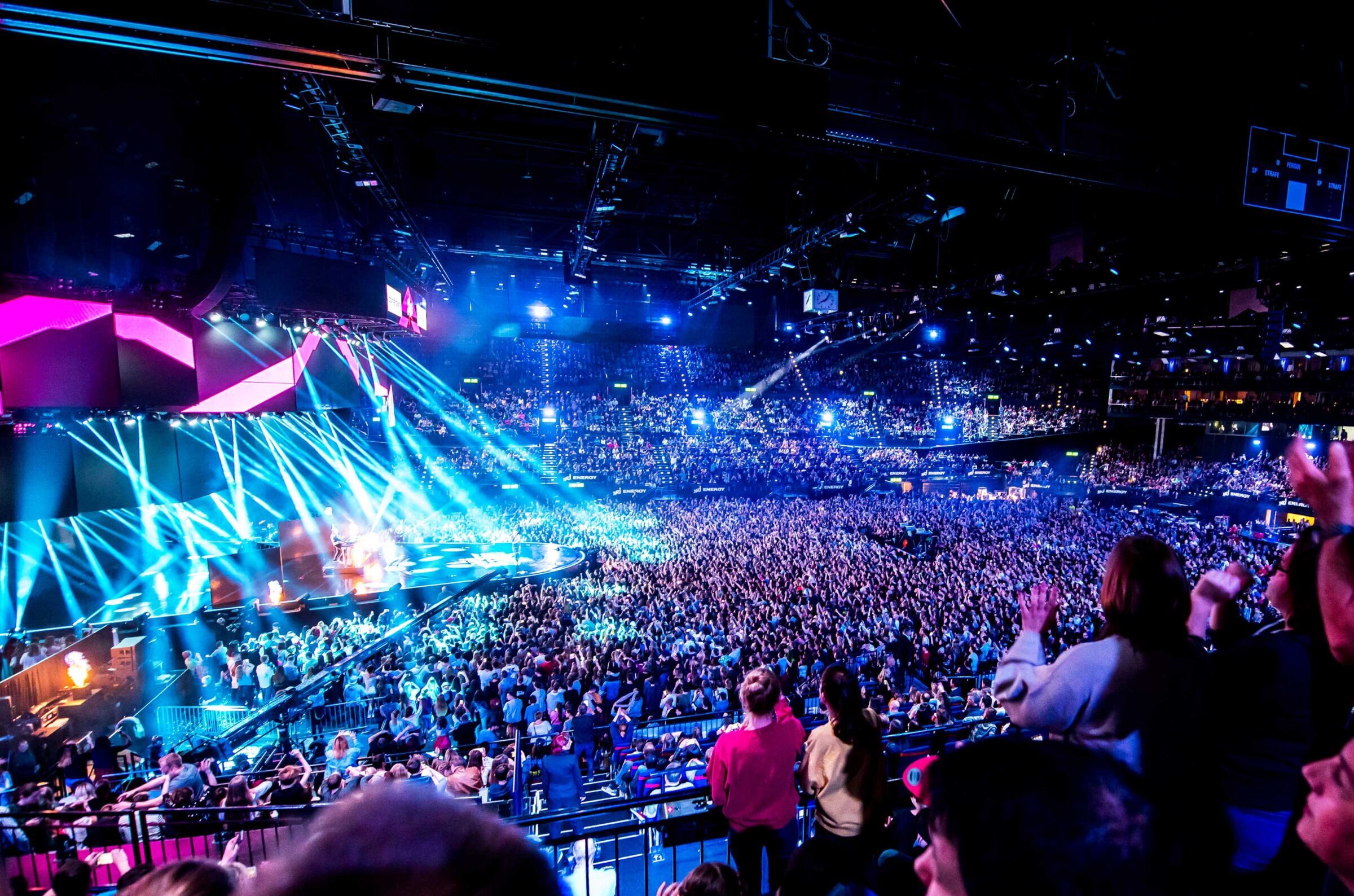 Lichtdesign zur „NRJ Star Night“ – Projektbild 4