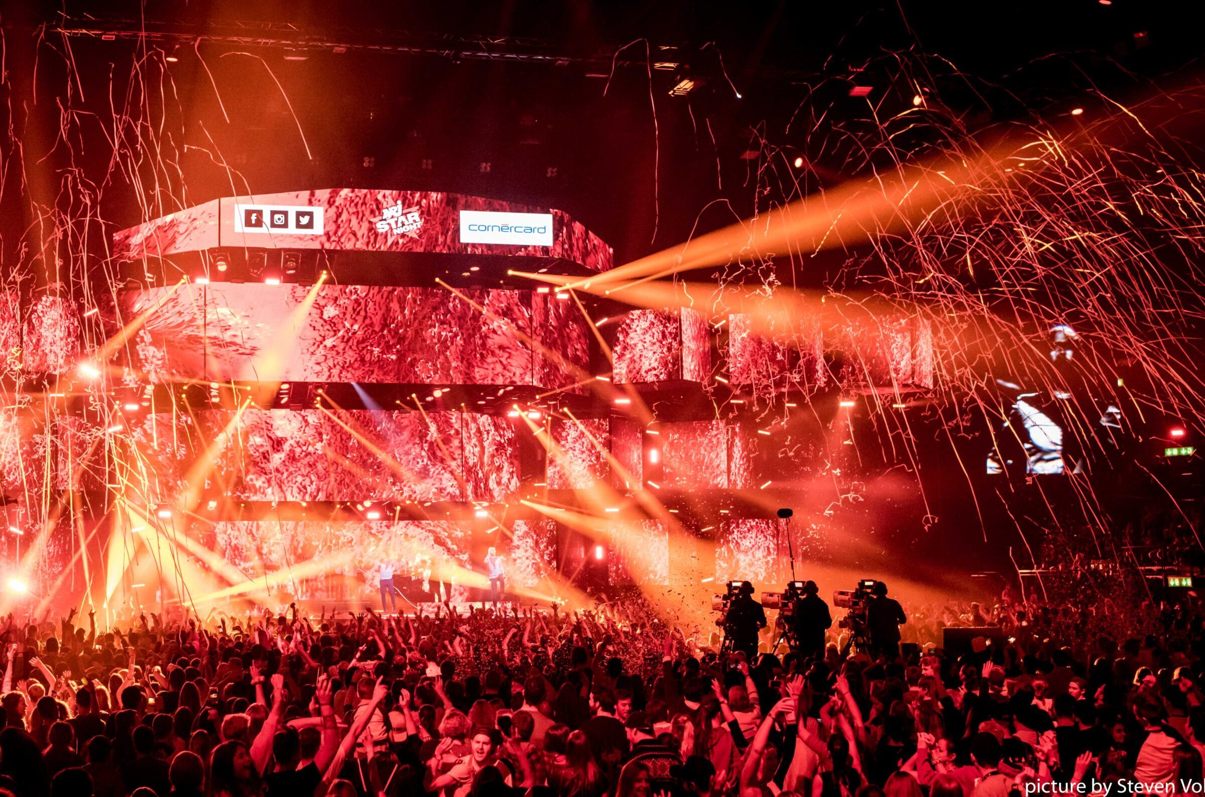 Lichtdesign zur „NRJ Star Night“ – Projektbild 15