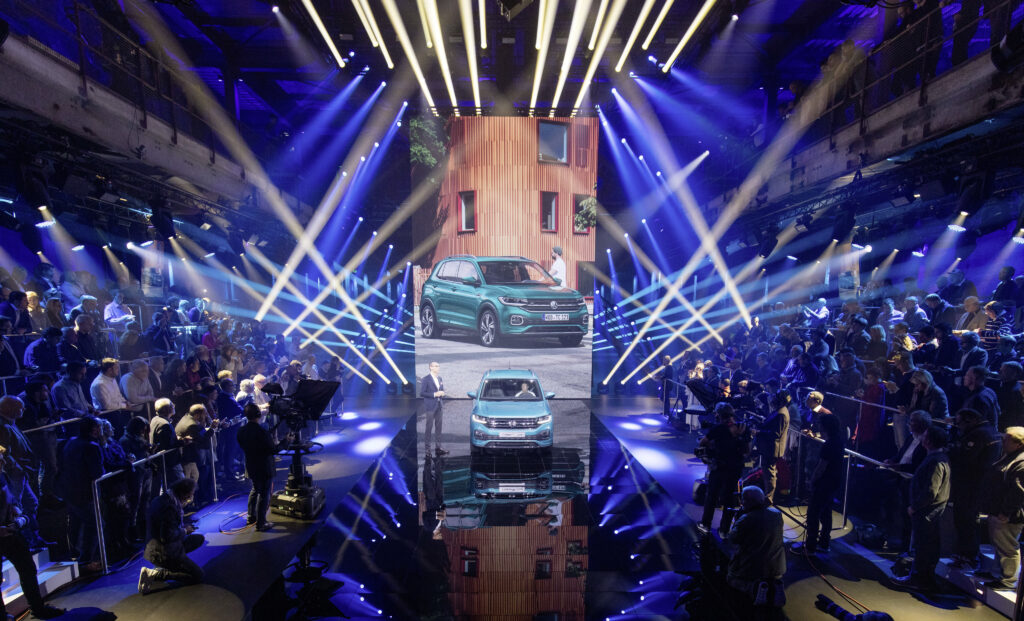 Lighting design for the VW T-Cross Weltpremiere – project image 1