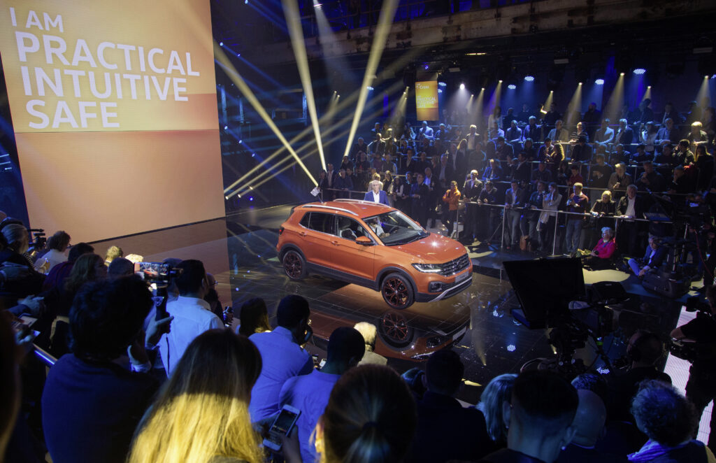 Lighting design for the VW T-Cross Weltpremiere – project image 5