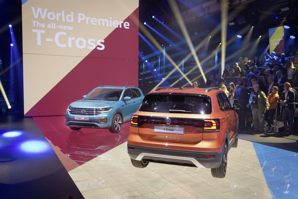 Lighting design for the VW T-Cross Weltpremiere – project image 12