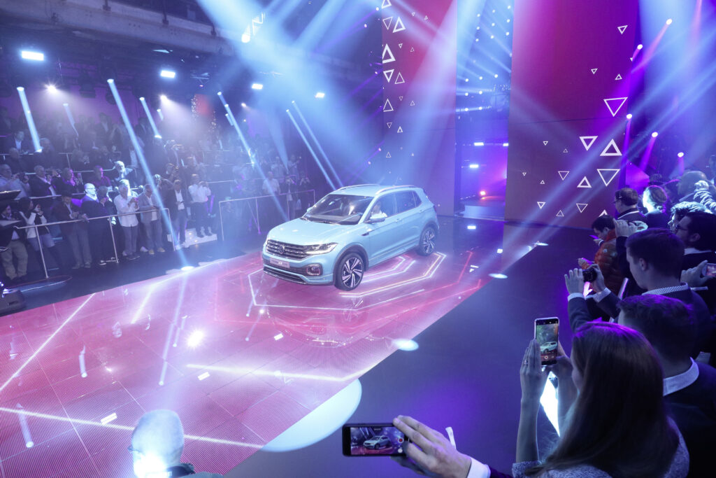 Lighting design for the VW T-Cross Weltpremiere – project image 2