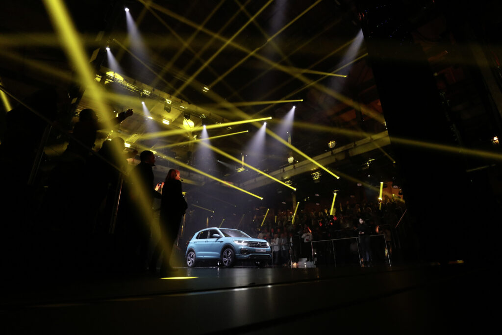 Lighting design for the VW T-Cross Weltpremiere – project image 8