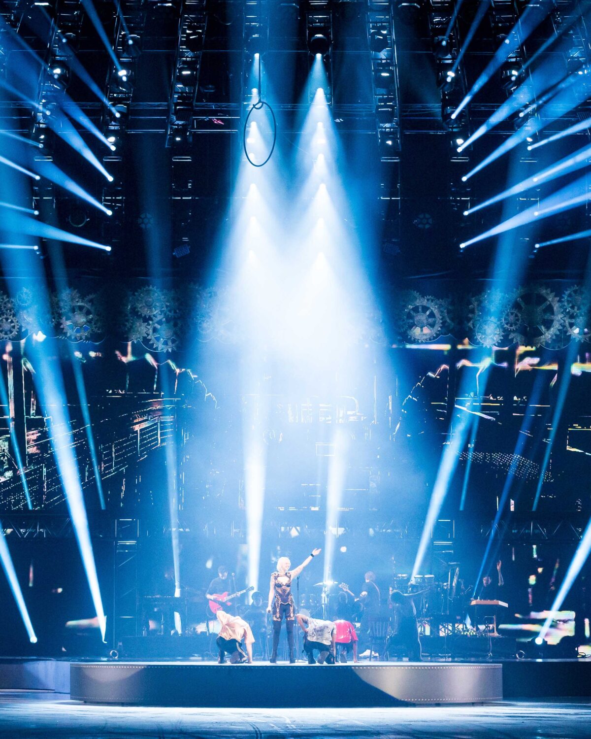 Lighting design for the “Art on Ice” tour