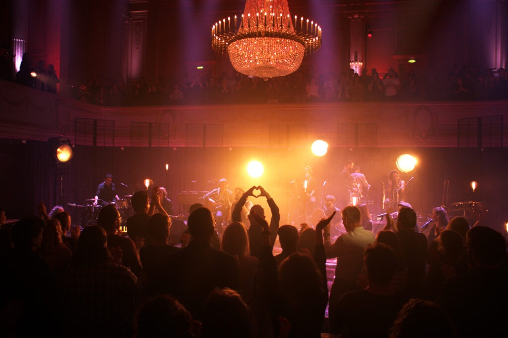Lighting Design and DoP for MTV Unplugged Patent Ochsner – project image 1